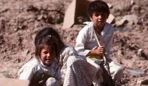 Kurdische Kinder im Grenzgebiet Türkei/Irak.