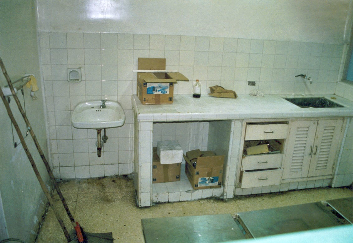 Krankenhaus-in-Kuba Blick in ein Krankenhaus auf Kuba. Das Gesundheitssystem Kubas macht Menschen krank anstatt gesund.