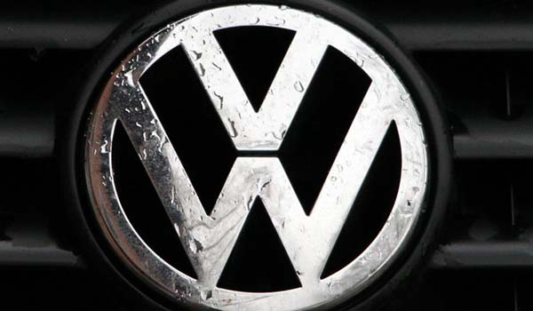 Der VW-Konzern plant ein neues Autowerk zur Produktion des VW Passat und Skoda Superb. Möglicher Produktionsort: Izmir in der Türkei.