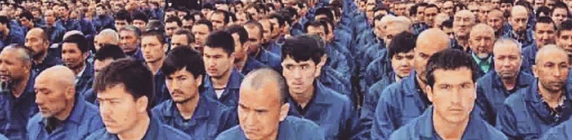 Uiguren-im-Umerziehungslager Die Internationale Gesellschaft für Menschenrechte (IGFM) sorgt sich um die die Folgen der Corona-Pandemie für die Uiguren.