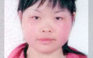 Christen und Angehörige anderer Glaubensgemeinschaften werden drangsaliert, verfolgt und willkürlich verhaftet. So erging es auch Ouyang Qiuping, die das erste Mal mit 24 Jahren wegen ihres Glaubens inhaftiert wurde.