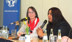 Dr. Carmen Jondral-Schuler im Gespräch mit Aneeqa Maria Anthony aus Pakistan.