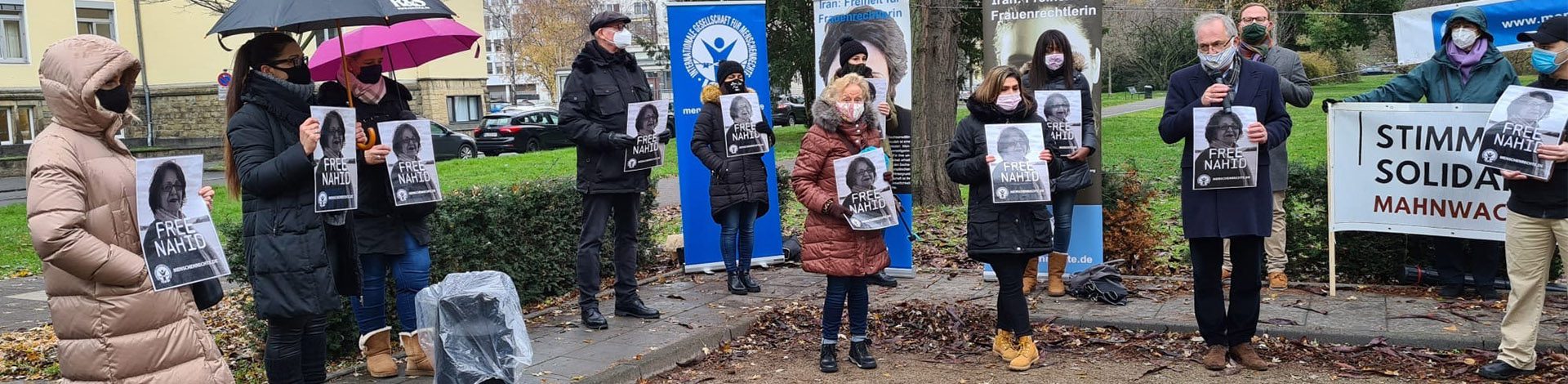 Gemeinsam mit der Tochter Mariam Claren und dem politischen Paten Prof. Heribert Hirte, MdB, fordert die IGFM die Freilassung der Kölnerin, die seit dem 16. Oktober im Evin-Gefängnis festgehalten wird. #Iran