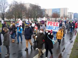 Am 23. Januar fand auch in der deutschen Hauptstadt eine große Demonstration von Russinnen und Russen unter dem Leitwort „Freiheit für Alexej Nawalny“ statt. Nach Angaben der Berliner Polizei nahmen 2000 Menschen daran teil.