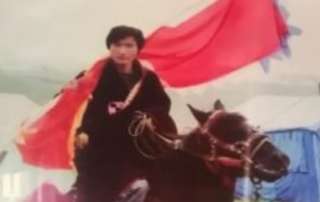 Kein Recht auf eigene Sprache und körperliche Unversehrtheit. Die chinesischen Behörden haben den tibetischen politischen Gefangenen Gangbu Rikgye Nyima am 25. Februar 2021 aufgrund seines kritischen Gesundheitszustandes ein Jahr vorzeitig aus der Haft entlassen.