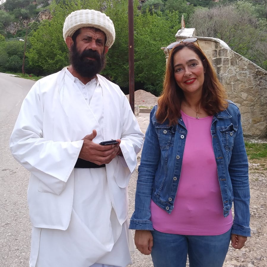 IGFM-Referentin für Religionsfreiheit Michaela Koller zu Besuch bei einem jesidischen Oberhaupt im Nordirak