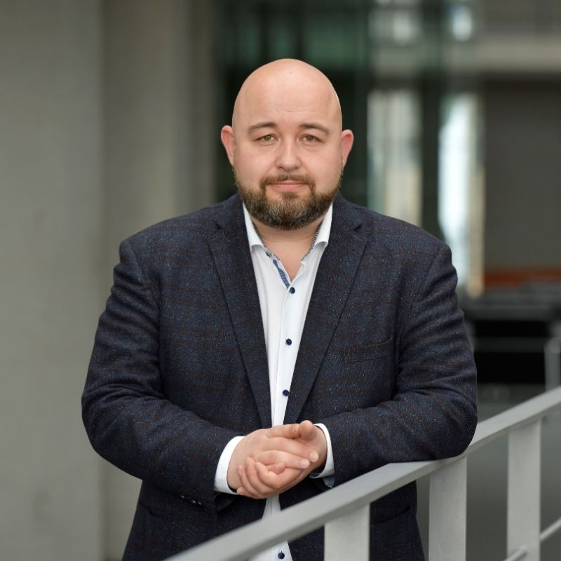 Dr. Jonas Geissler