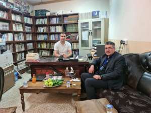 Lalish Kulturzentrum Sharia, Khalil Al-Rasho und Leiter Dilgash