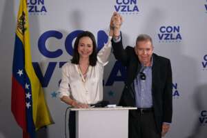 Oppositionsführerin María Corina Machado und Wahlgewinner Edmundo González Urrutia